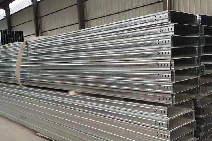 镀锌大跨距桥架